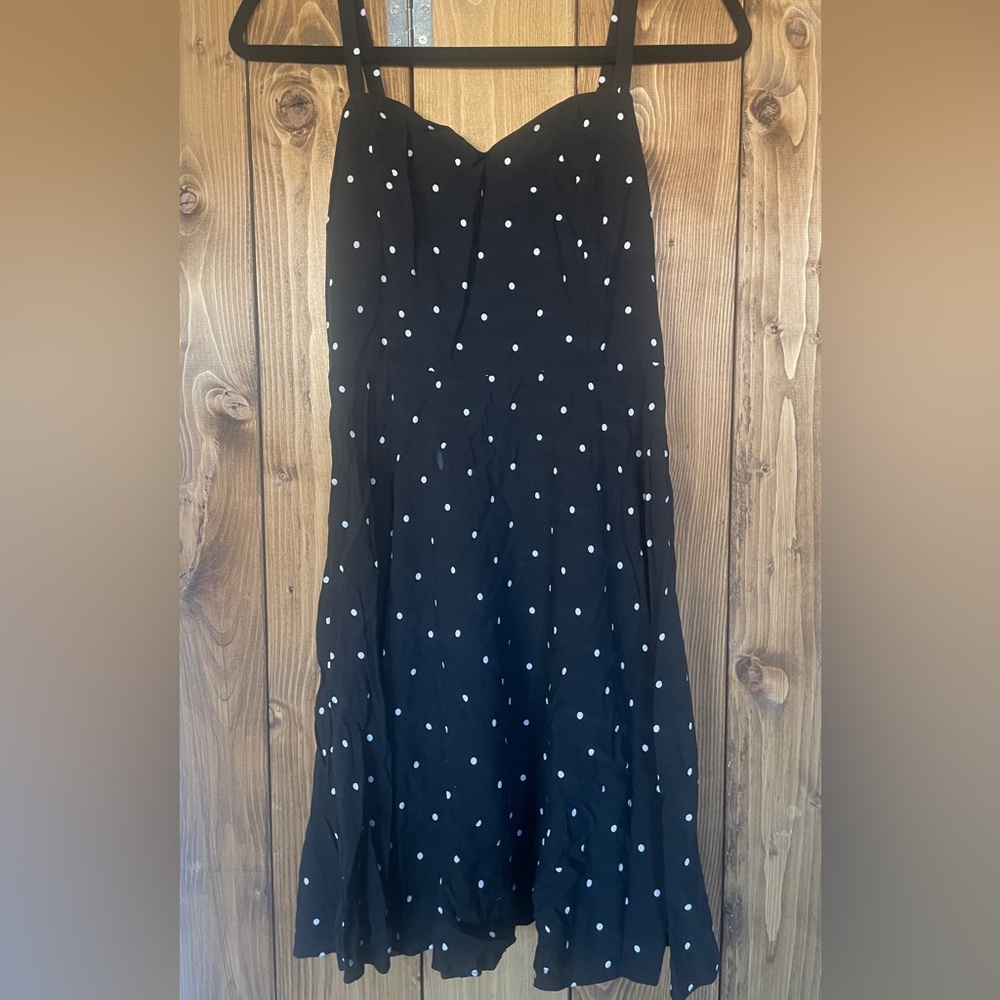 Old Navy Black and White Polka Dot A-Line Skirt